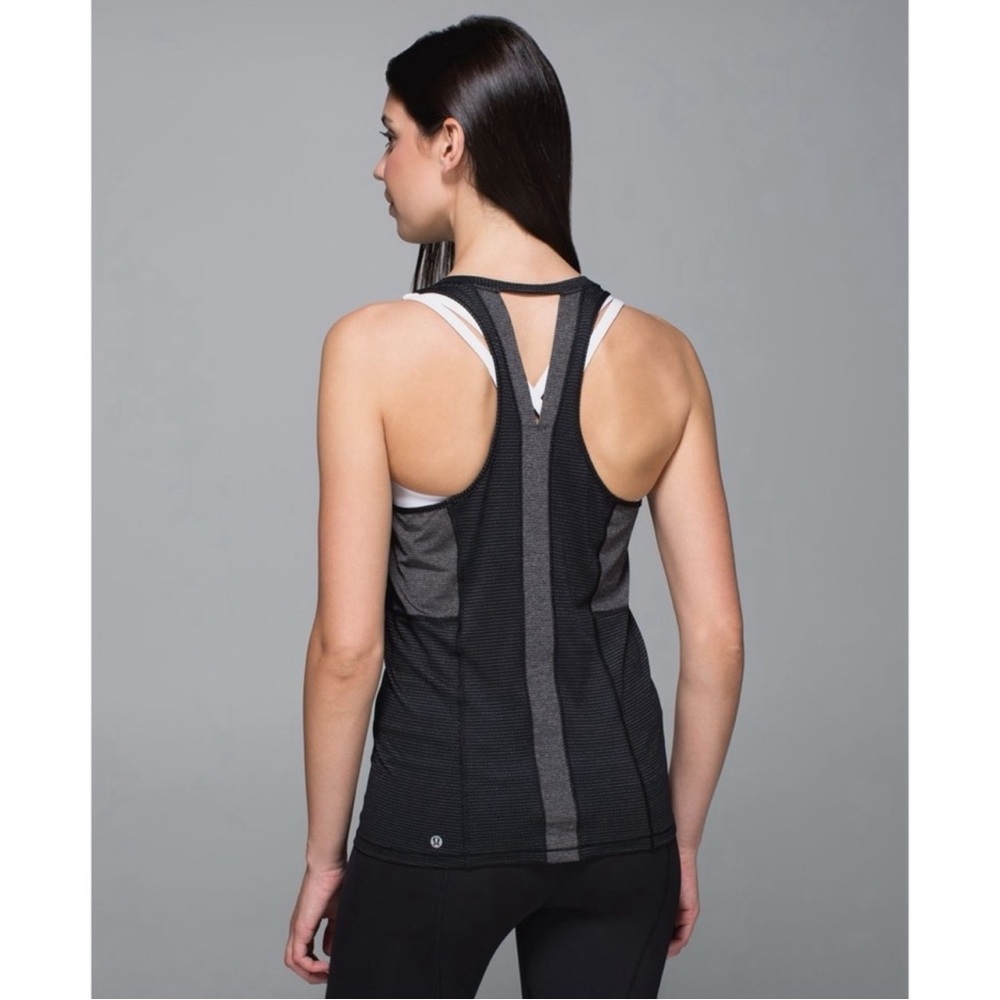 Lululemon Women Black Sleeveless Athletic Tank Top Gym Activewear Running